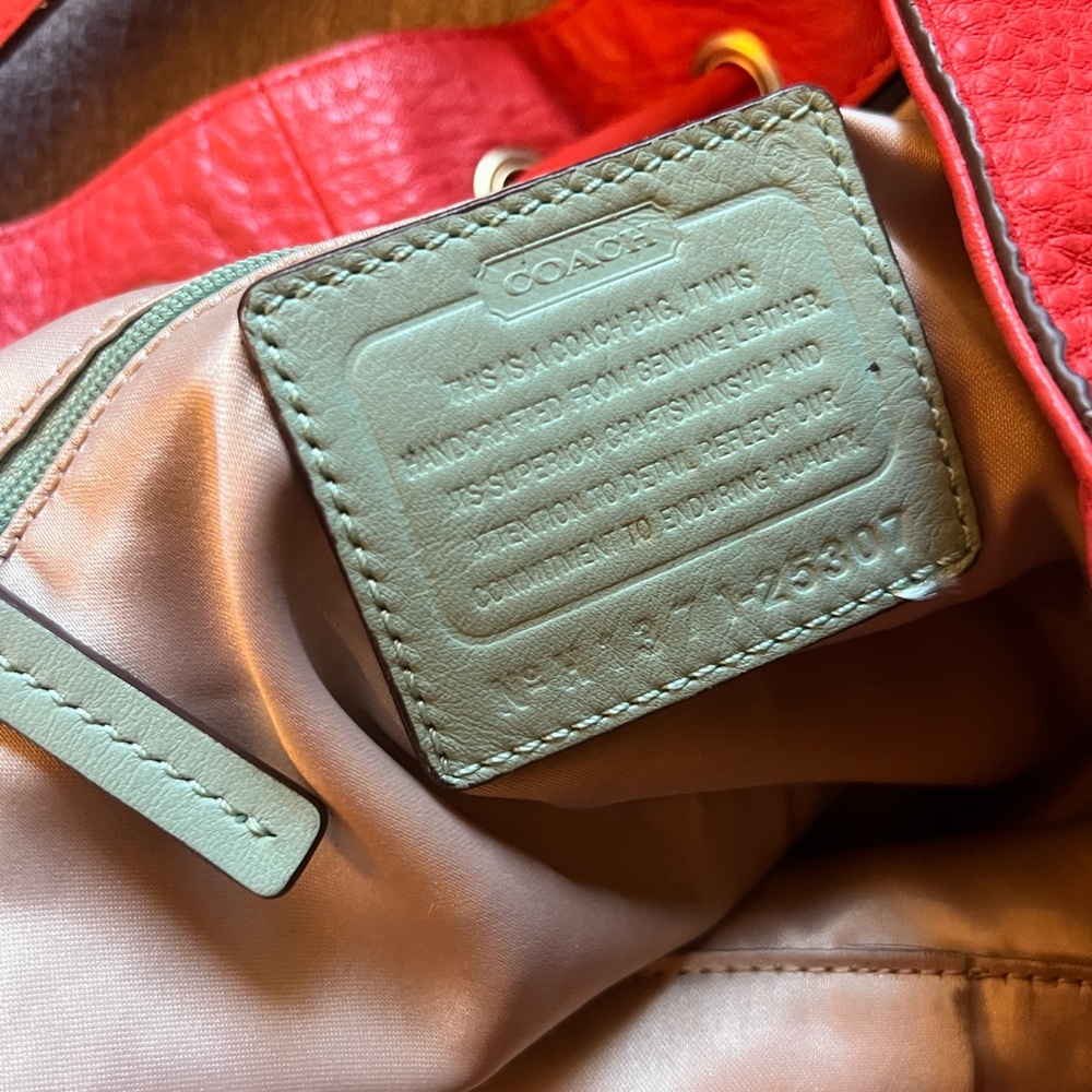 Vintage Coach Legacy Drawstring Shoulder Handbag - Picture 2 of 9